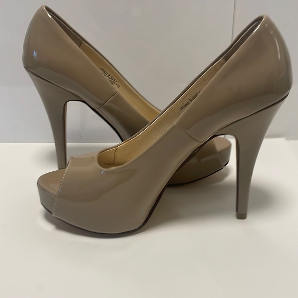 Chinese Laundry Hidden Platform Open Toe Pump! New